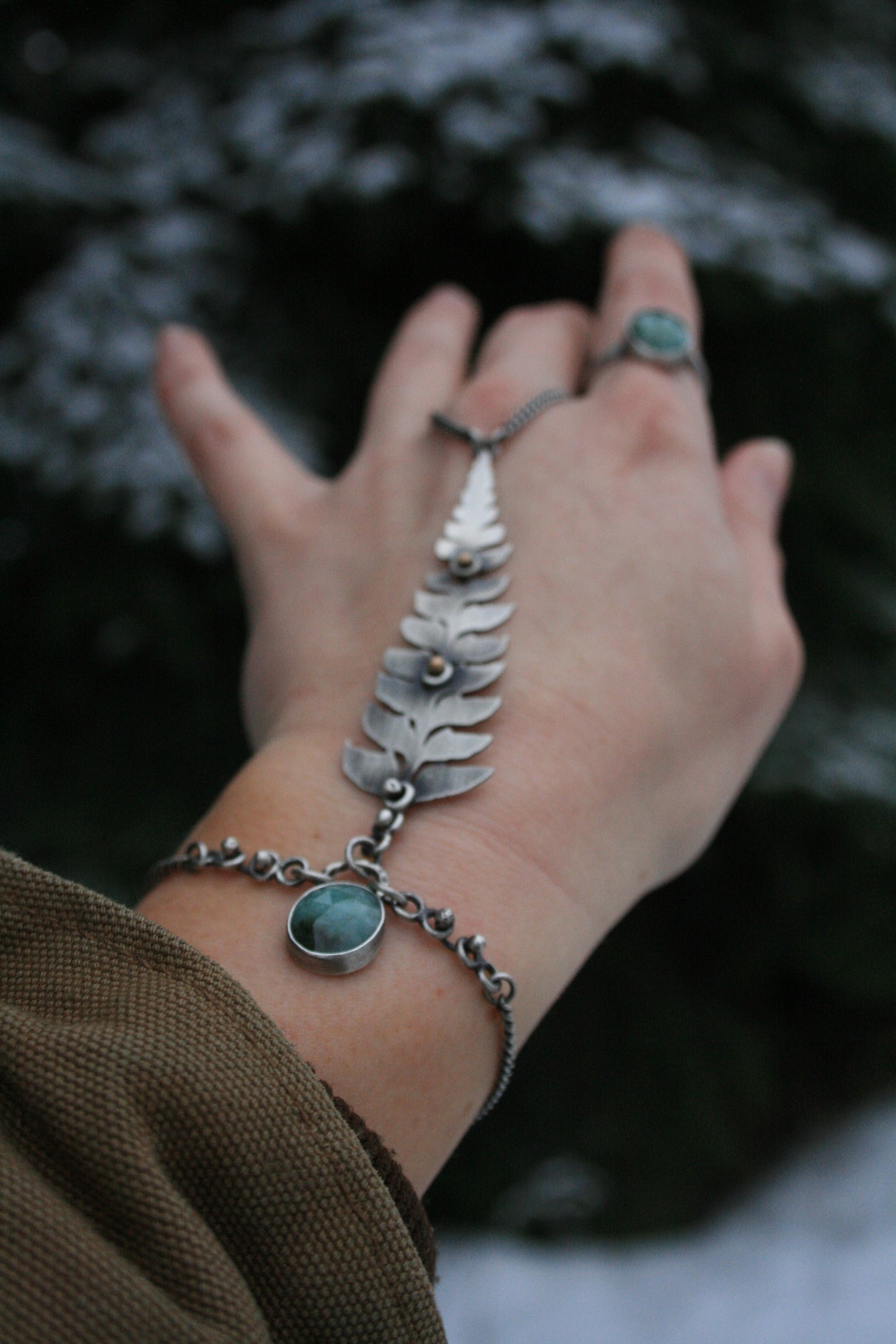 Fern + Emerald Handchain