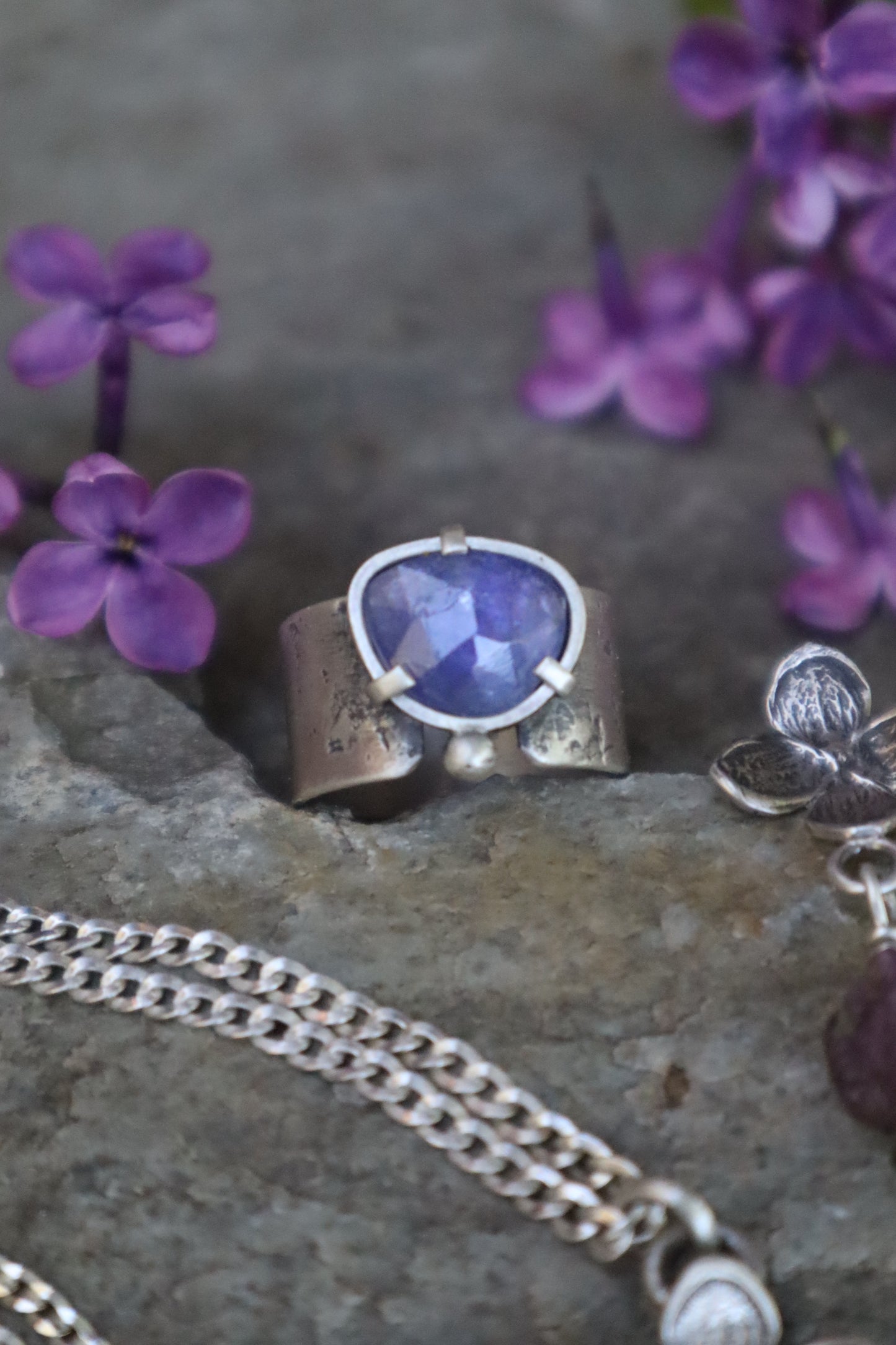 Forget Me Not Prong Band // Fits 7.5