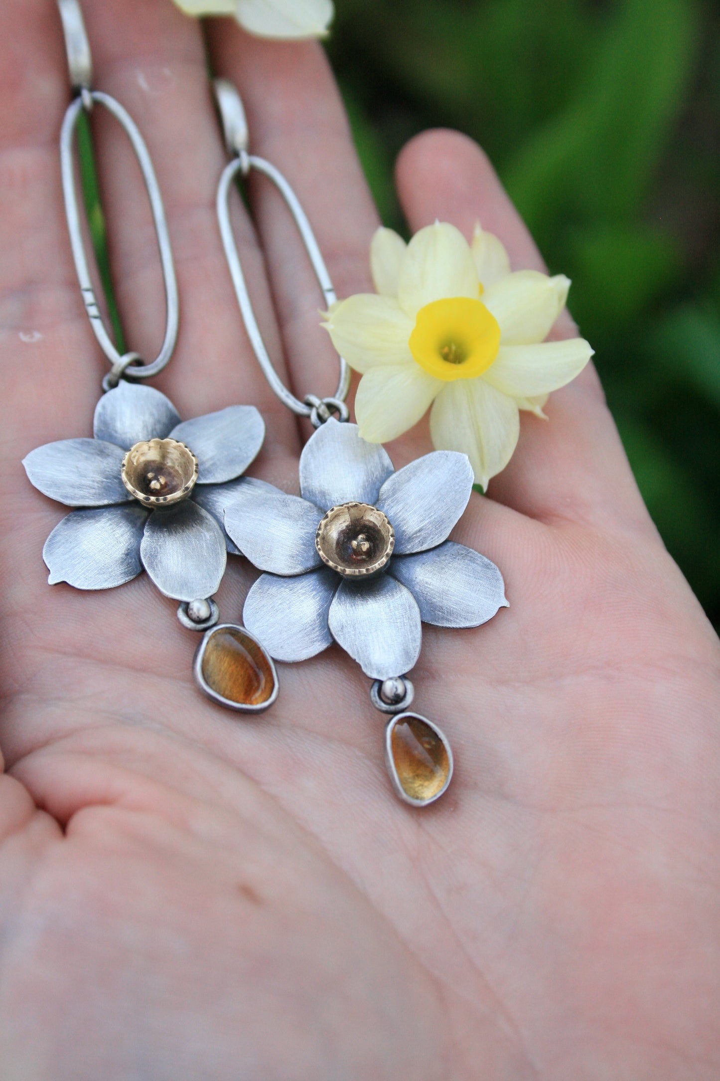 Daffodil + Citrine