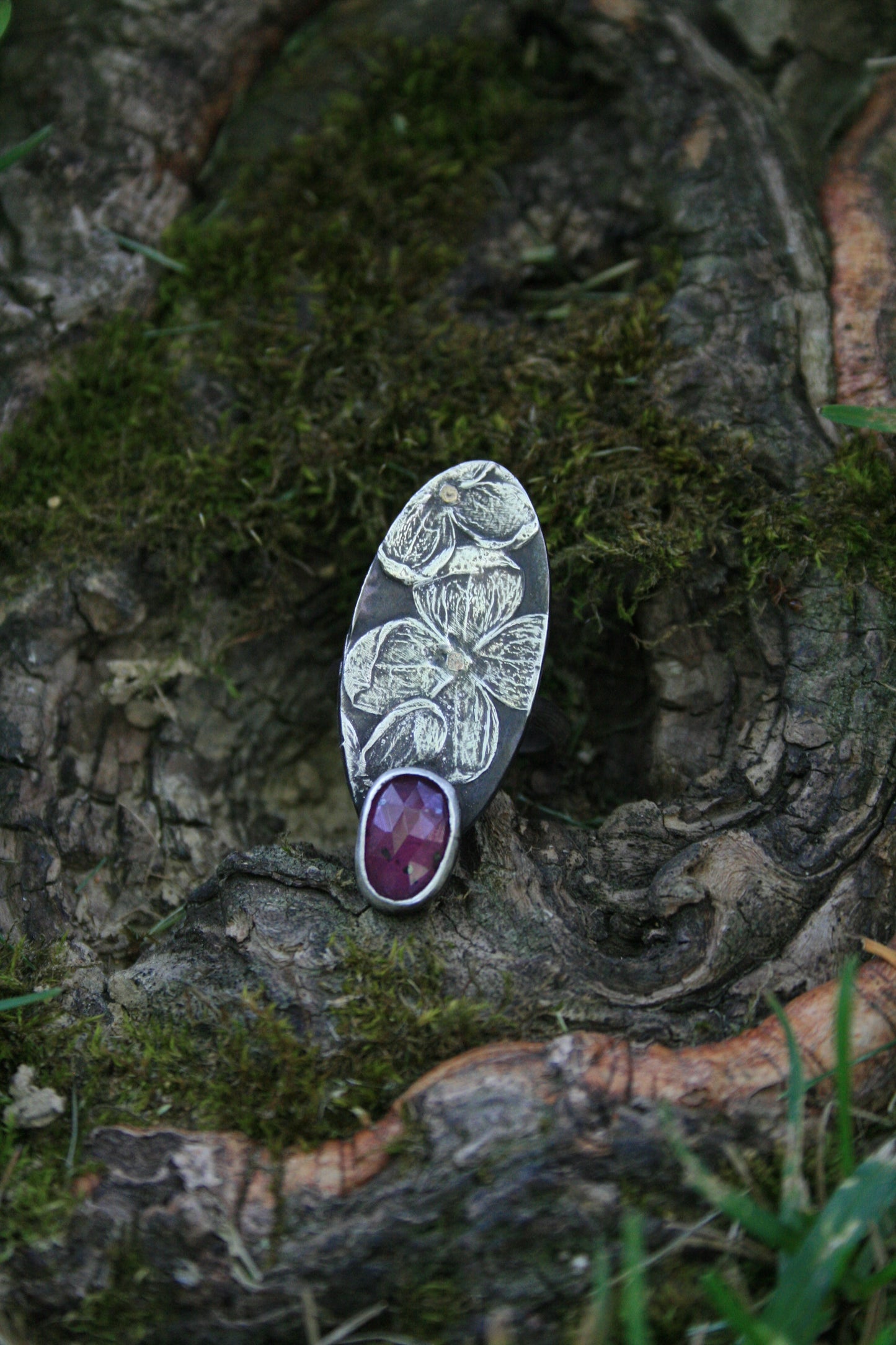 Ruby + Lilac Ring / Size 7.75-8