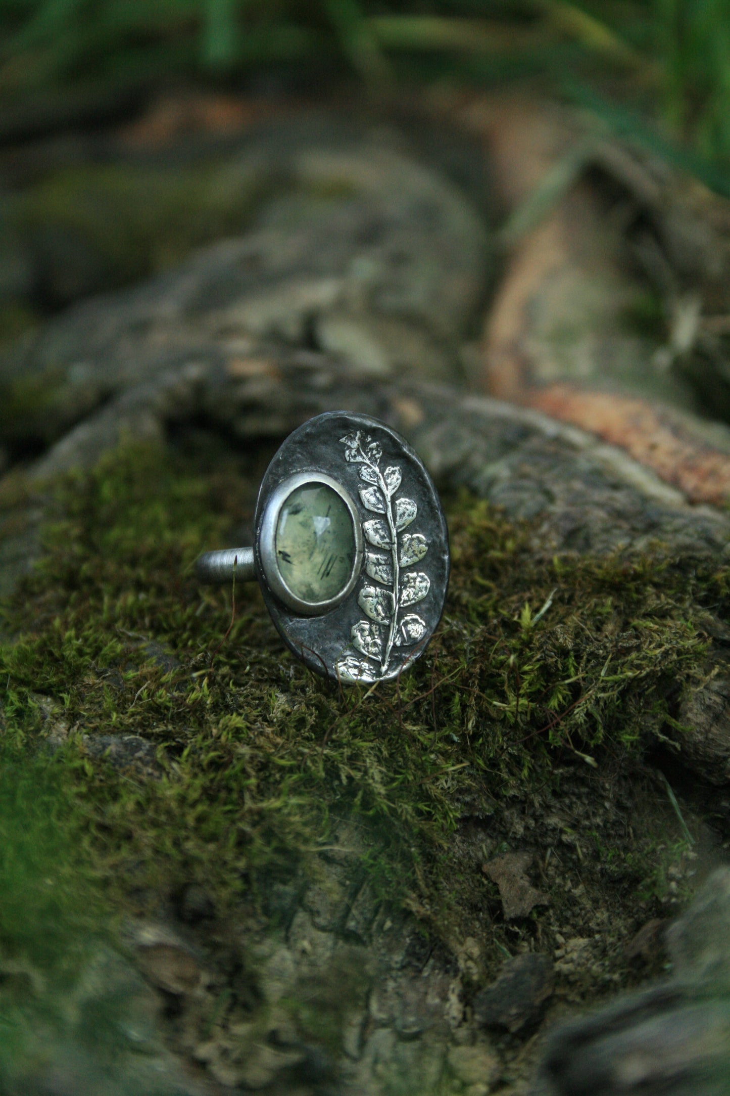 Prehnite + Fern Ring / Size 7