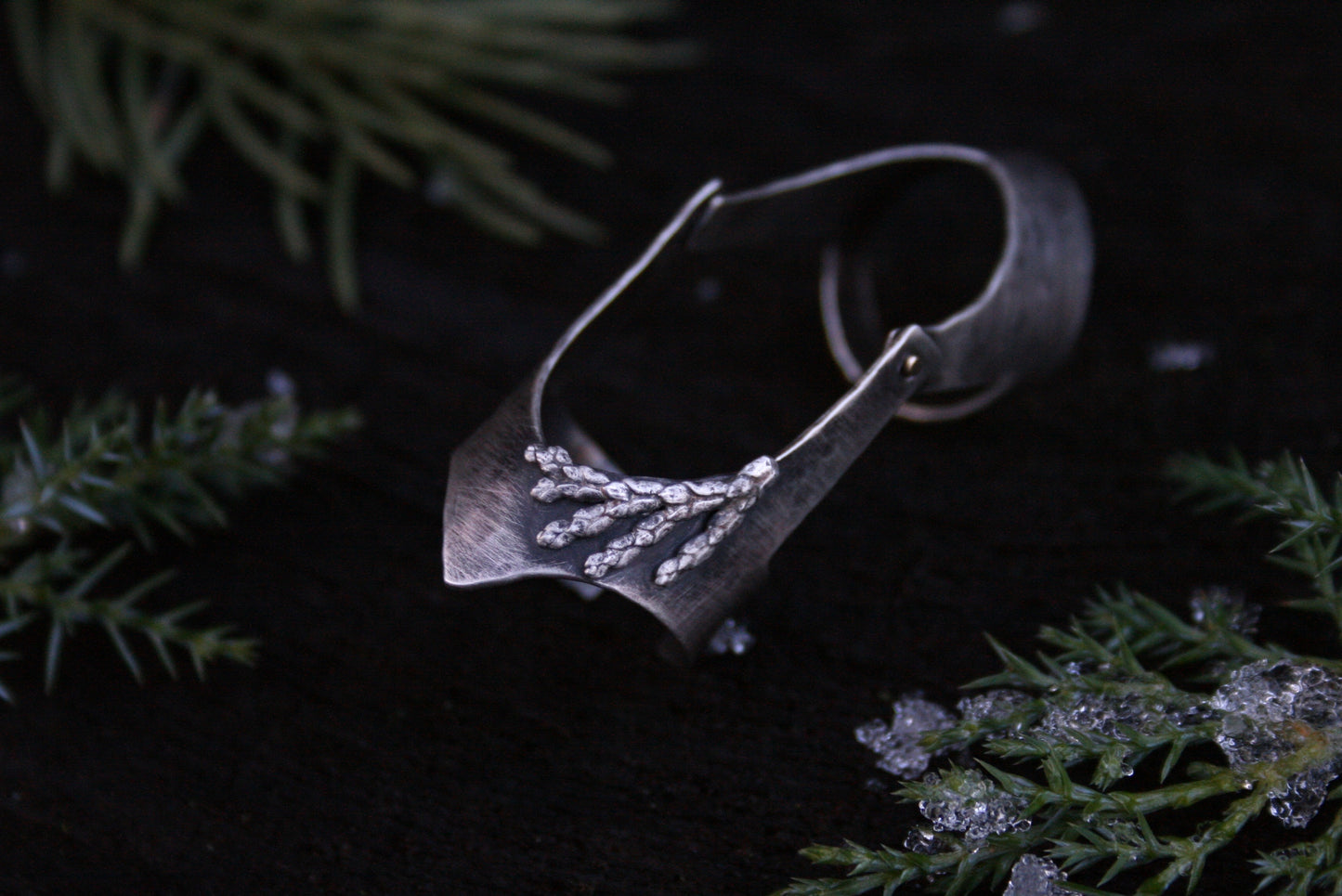 Elven Shield Ring // Adjustable size 6-8