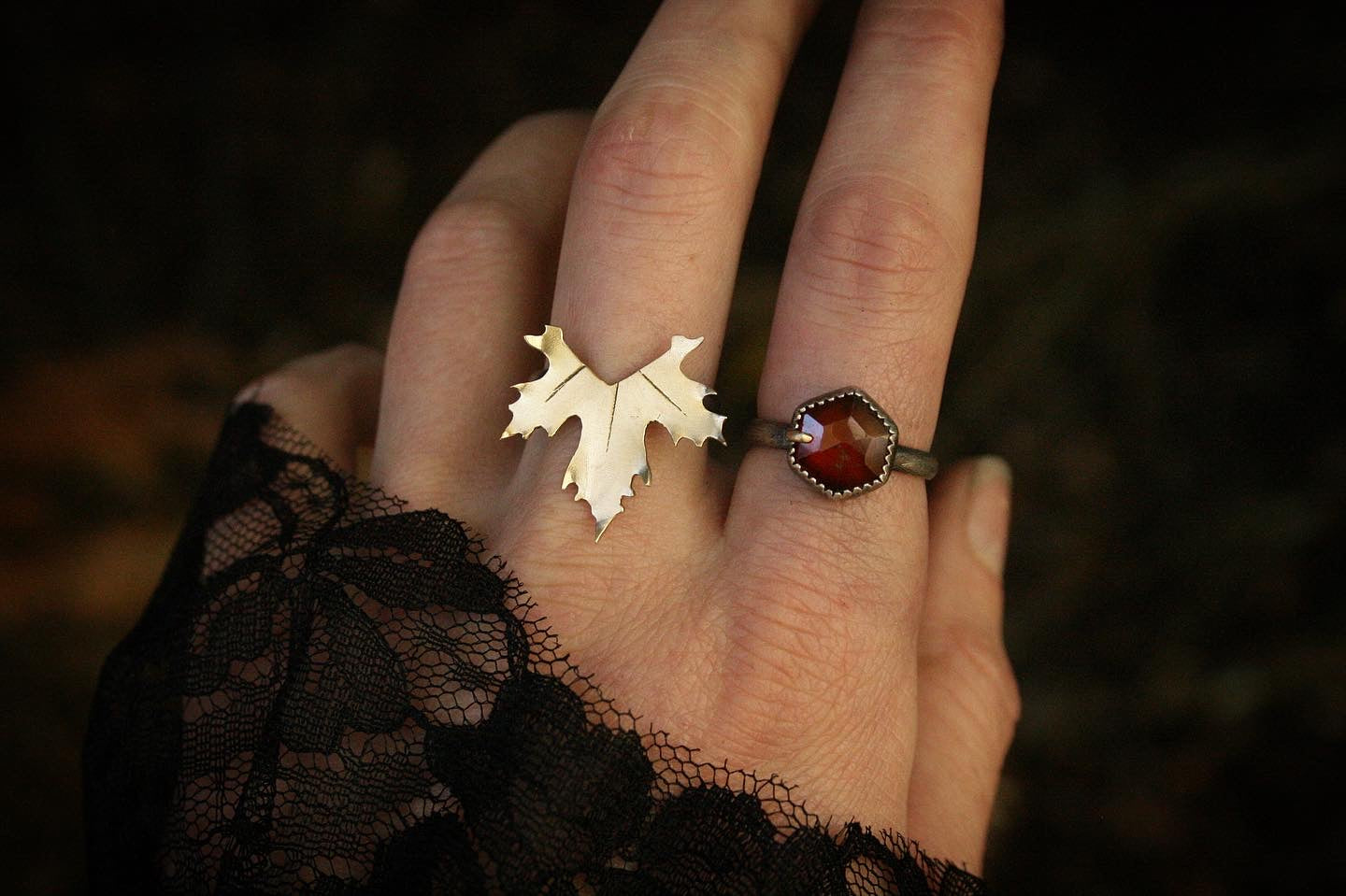 Garnet + Maple Leaf Set // Size 6.75-7