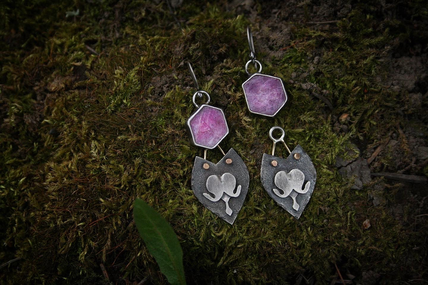 3-in-1 Bleeding Heart Earrings