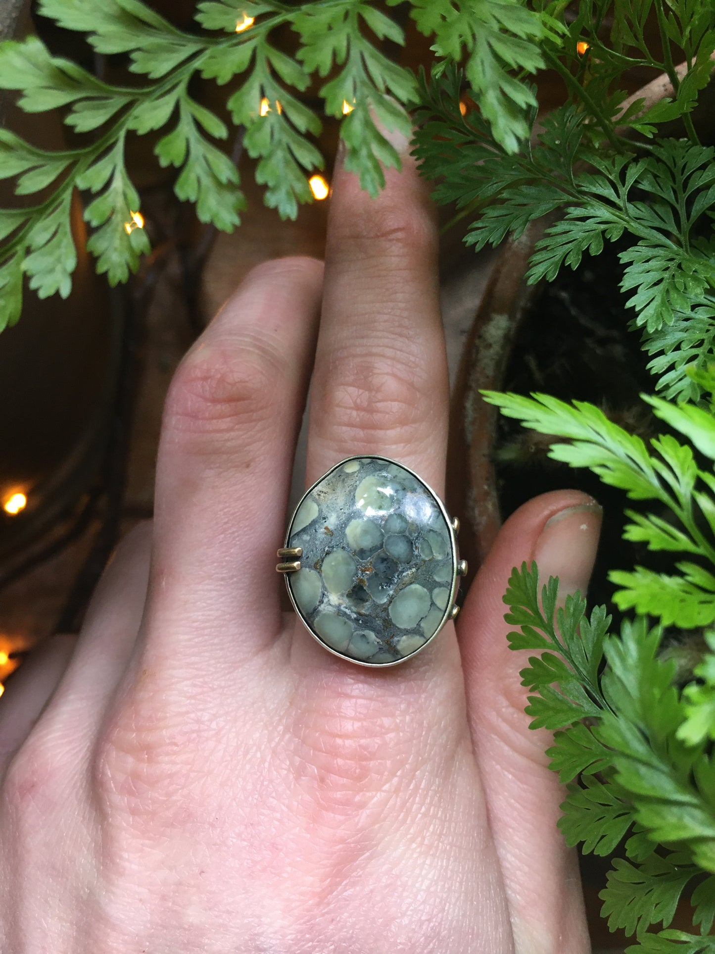 Ivory Creek Ring // Size 7.5