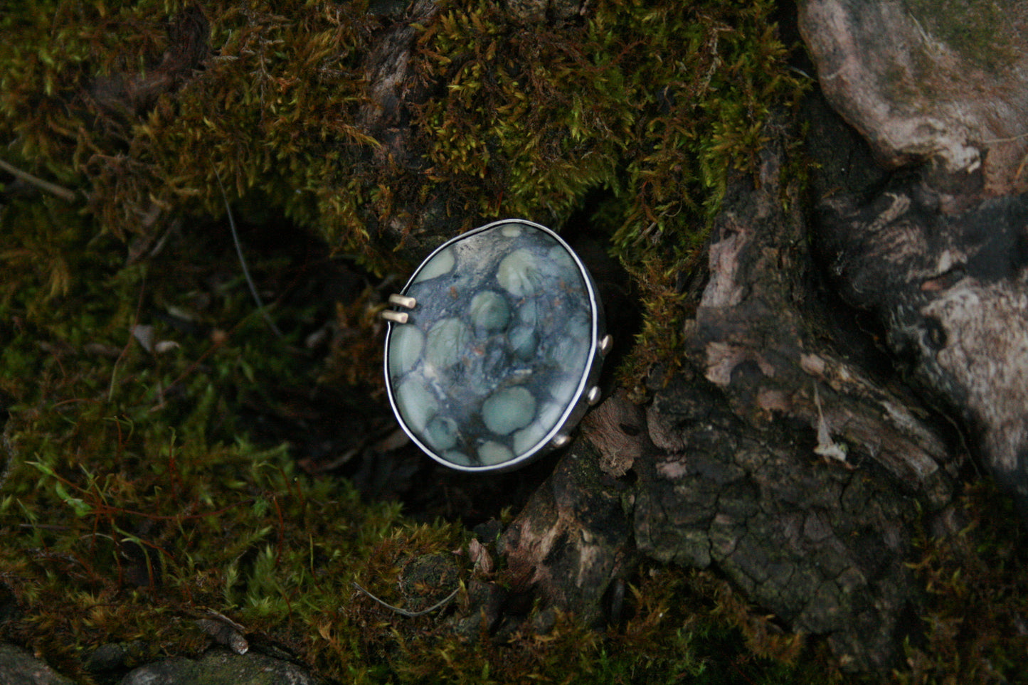 Ivory Creek Ring // Size 7.5