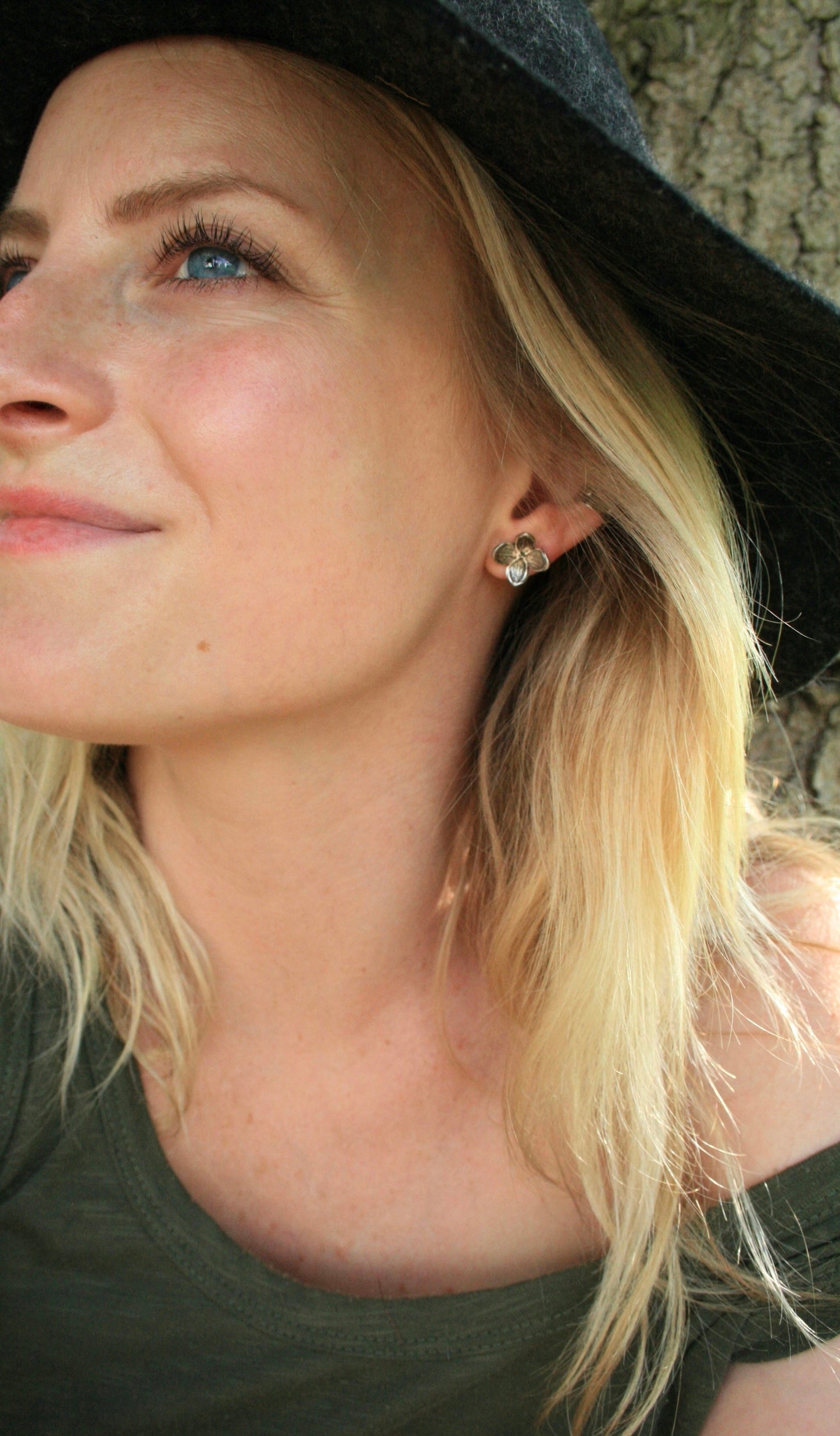Lilac Studs // PREORDER
