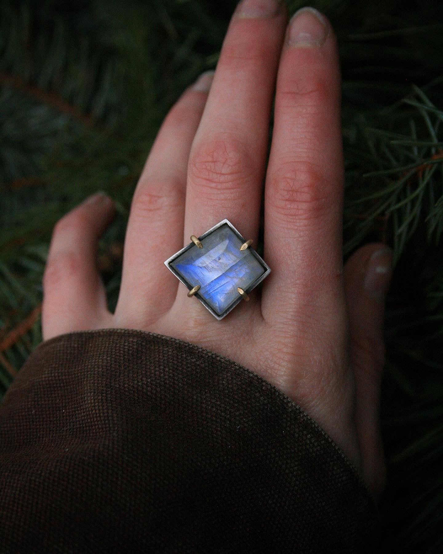 Moonstone Ring // 7.25