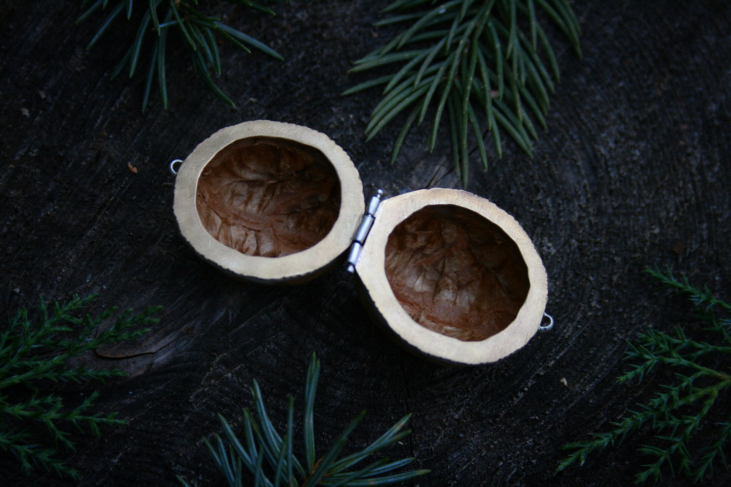 Walnut Ring Box