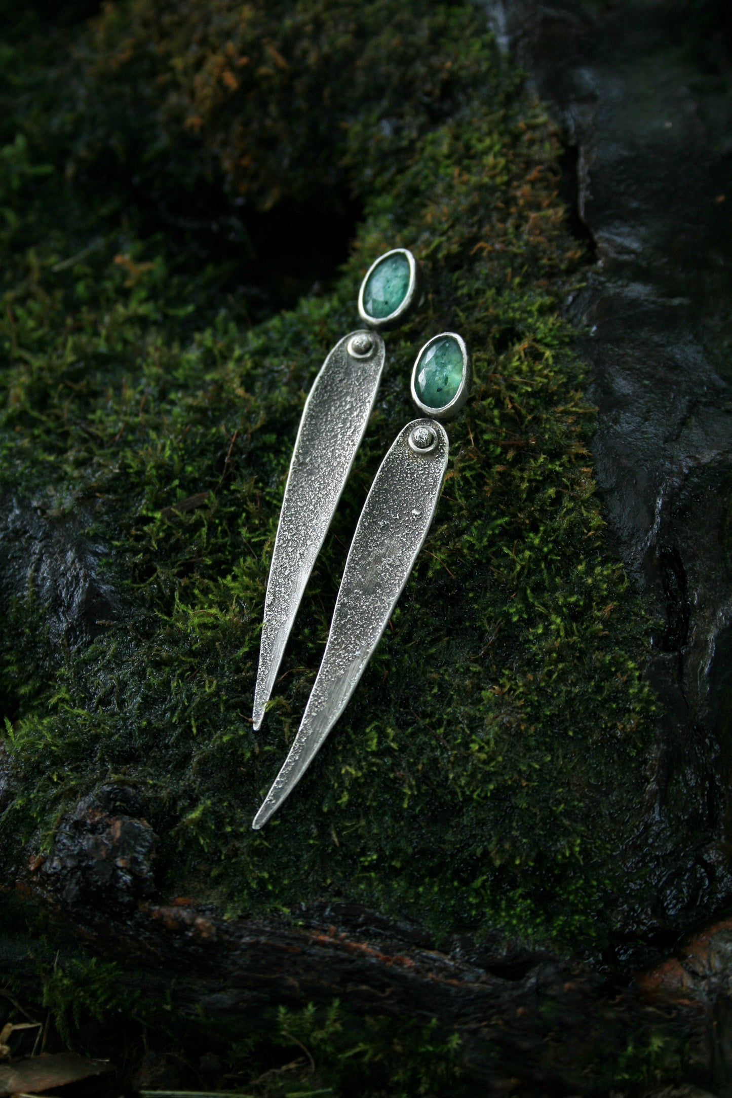 Kyanite Studs