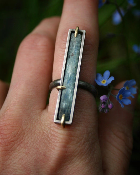 Raw Kyanite Ring // Size 6.75